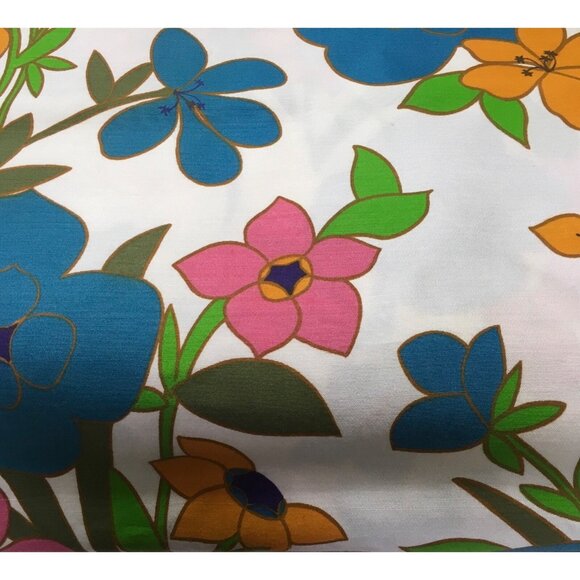 5th Avenue Designs Fabric Flower Power Fabric Large Print Turquoise Pink 8 Yd - Picture 4 of 10